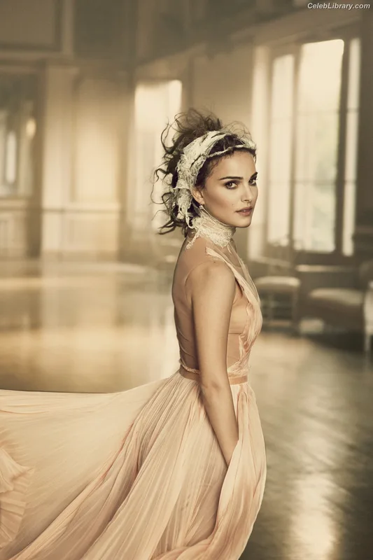 Natalie Portman photo 18 of 1527
