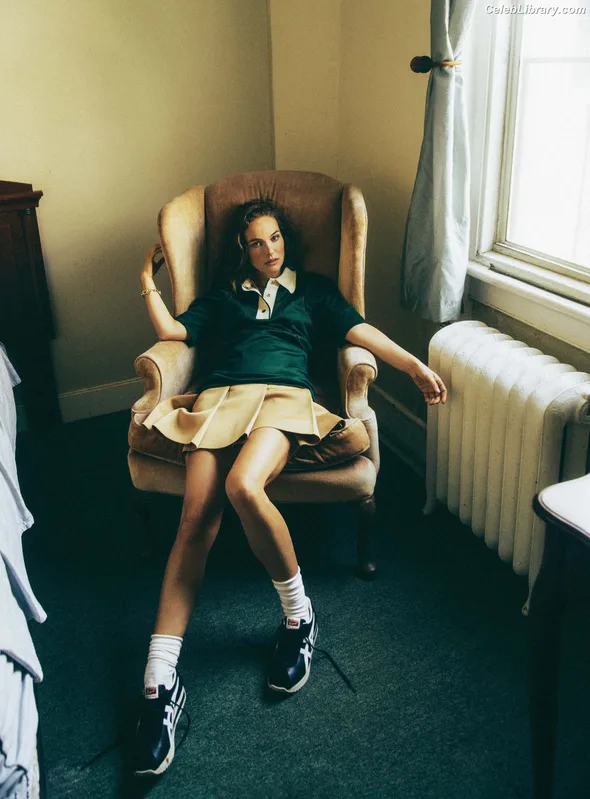 Natalie Portman photo 18 of 1527