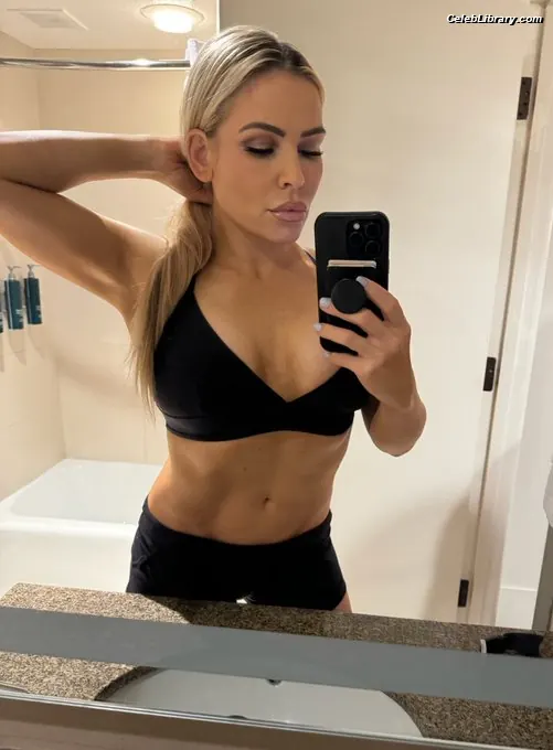 Natalya Neidhart photo 20 of 895