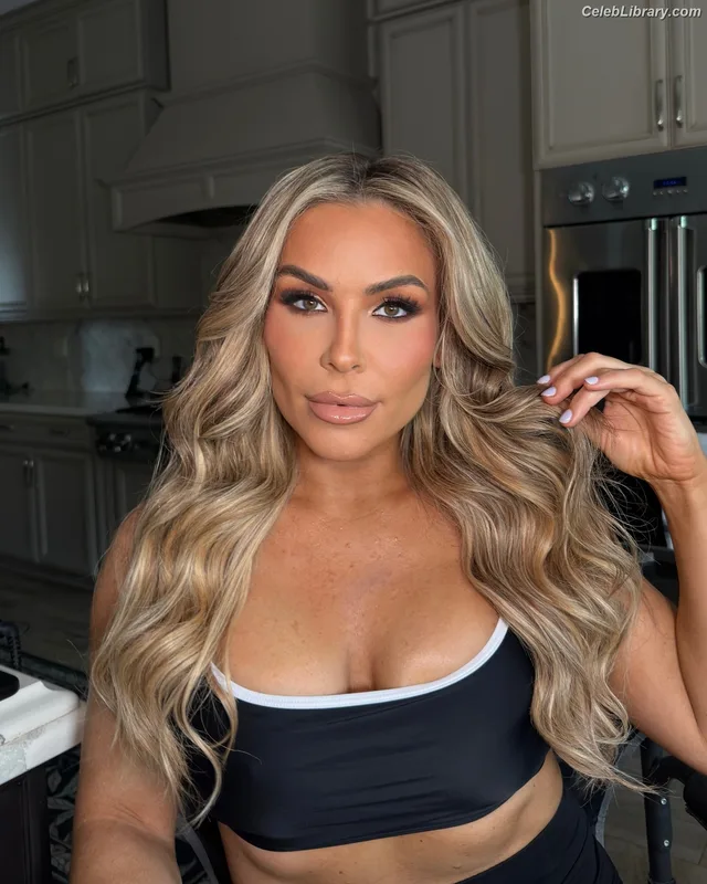 Natalya Neidhart photo 22 of 896