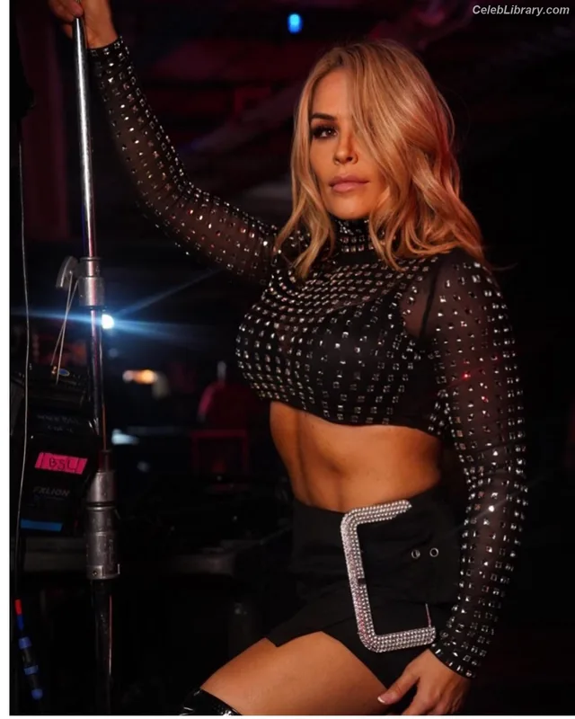 Natalya Neidhart photo 13 of 896