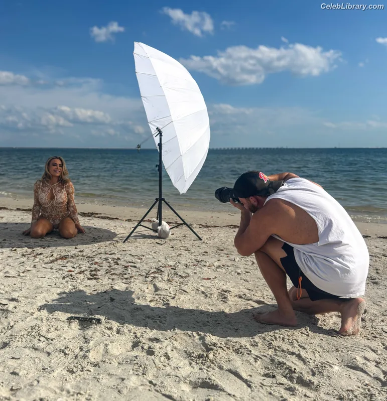 Natalya Neidhart photo 1 of 896