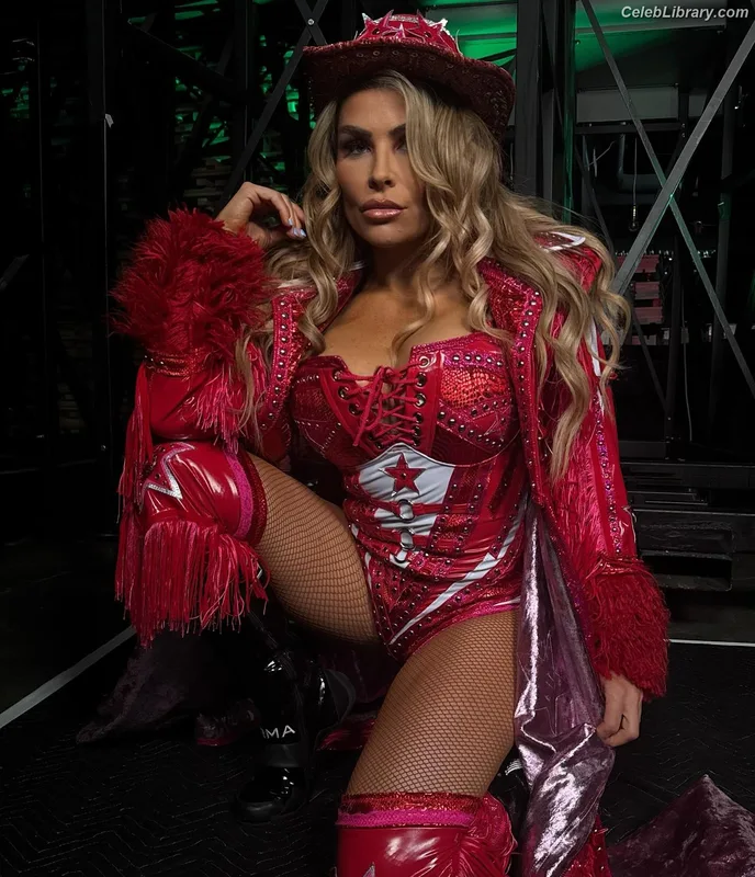 Natalya Neidhart photo 6 of 896