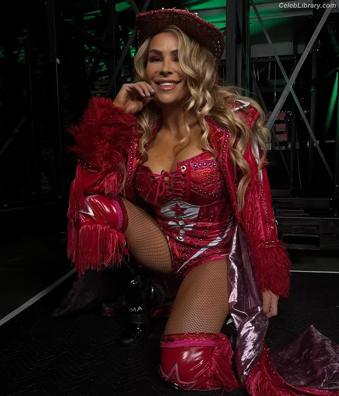 Natalya Neidhart photo 8 of 896
