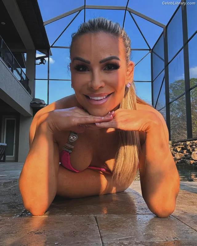 Natalya Neidhart photo 9 of 896