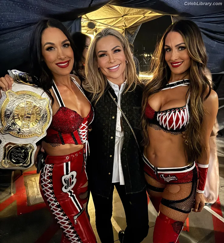 Natalya Neidhart photo 4 of 896
