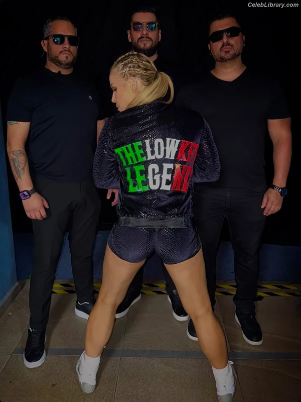 Natalya Neidhart photo 17 of 896