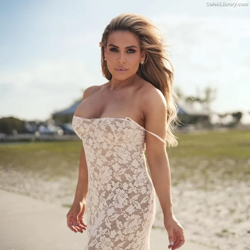Natalya Neidhart photo 7 of 896