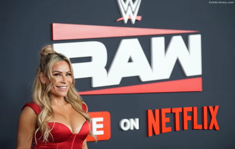 Natalya Neidhart photo 4 of 896