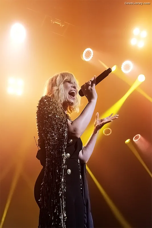 Natasha Bedingfield photo 23 of 102