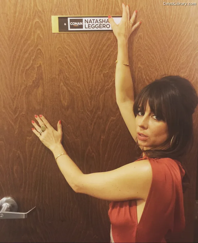 Natasha Leggero photo 3 of 37