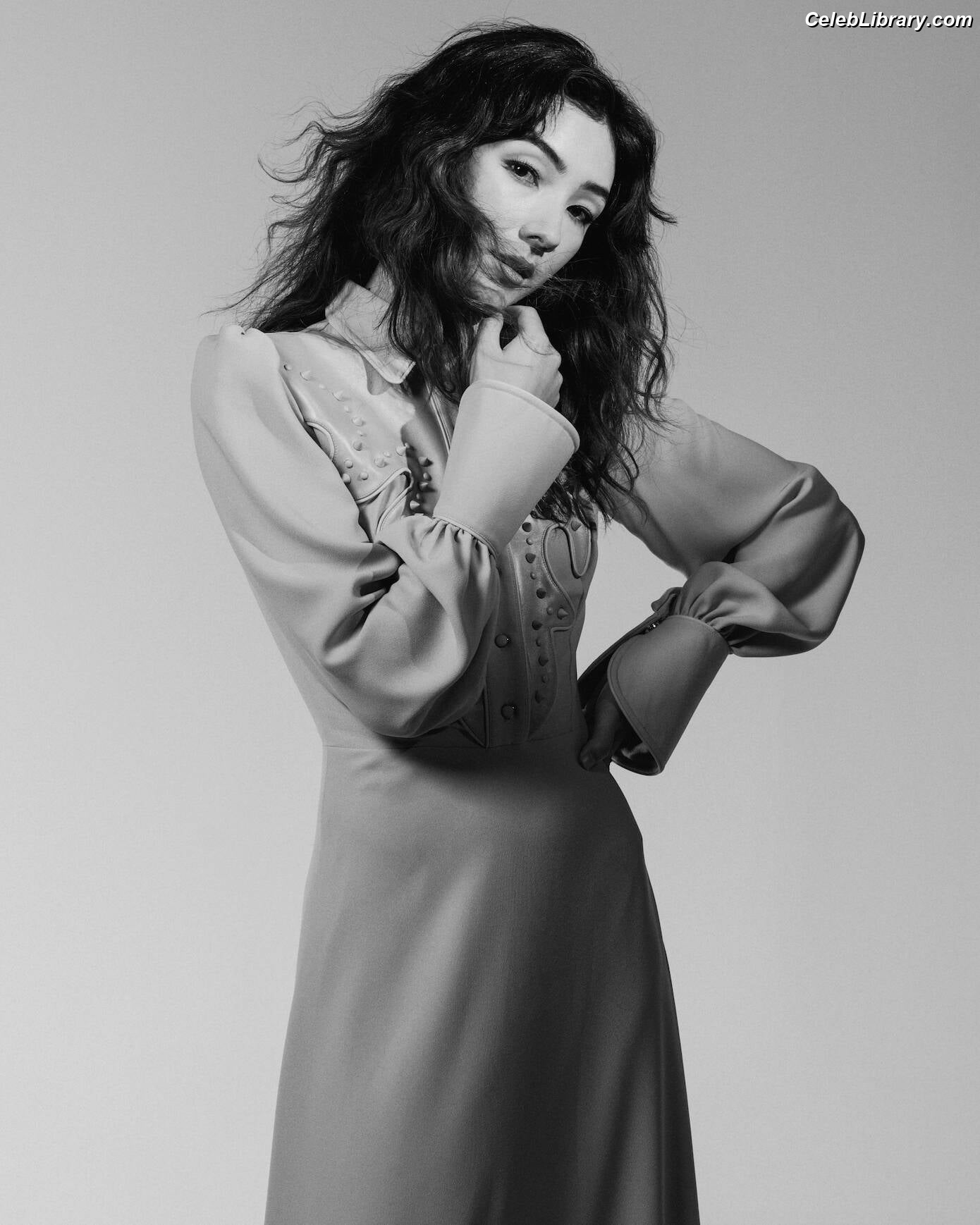 Natasha Liu Bordizzo photo 5 of 352