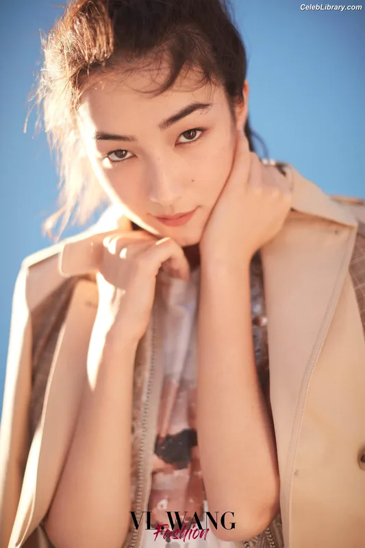 Natasha Liu Bordizzo photo 9 of 352