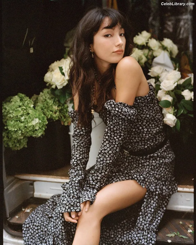 Natasha Liu Bordizzo photo 12 of 352