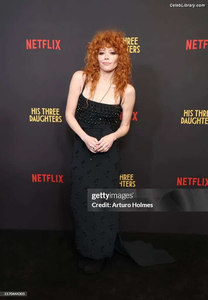 Natasha Lyonne photo 8 of 273