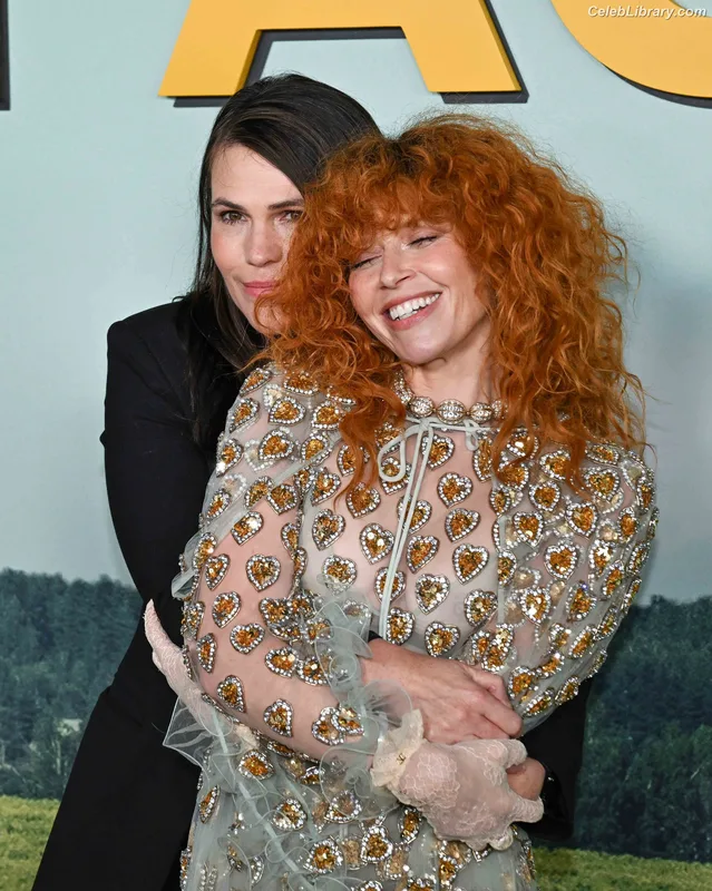 Natasha Lyonne photo 4 of 274