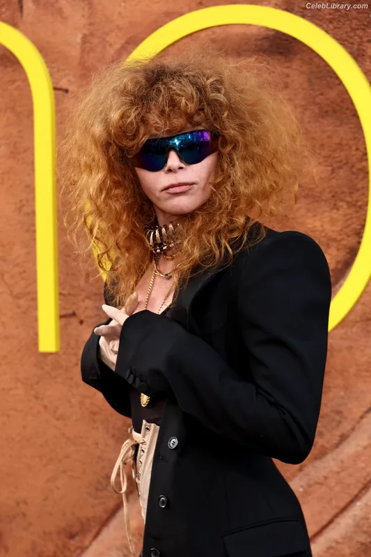 Natasha Lyonne photo 10 of 274