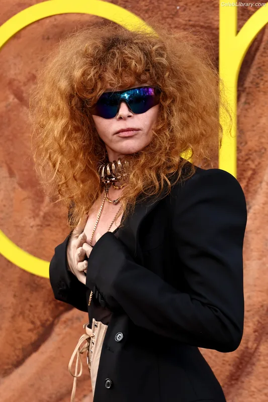 Natasha Lyonne photo 12 of 274