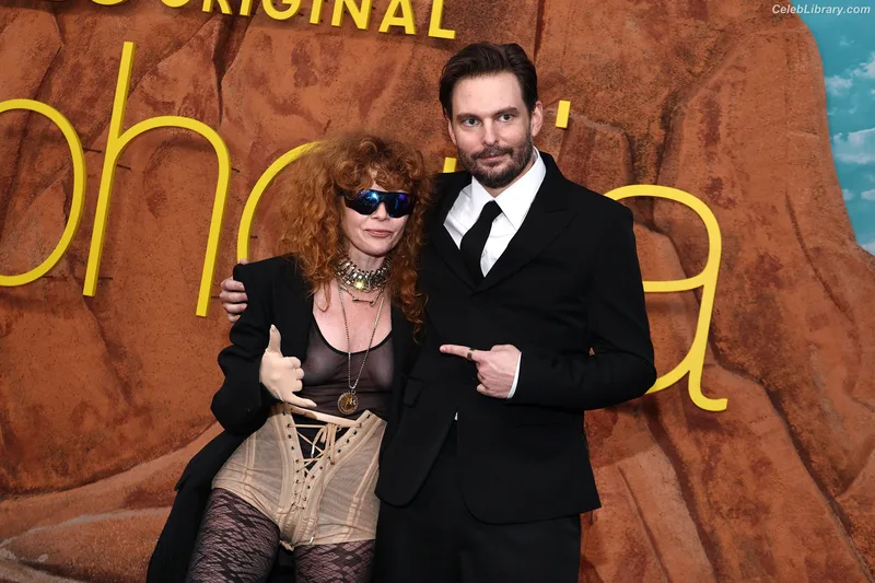 Natasha Lyonne photo 16 of 274
