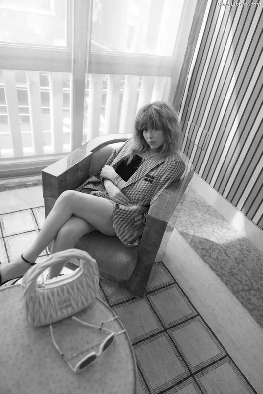 Natasha Lyonne photo 22 of 274