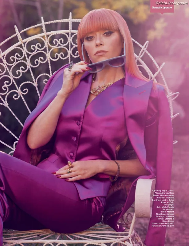 Natasha Lyonne photo 10 of 274