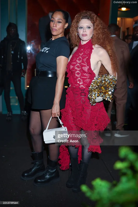 Natasha Lyonne photo 11 of 274
