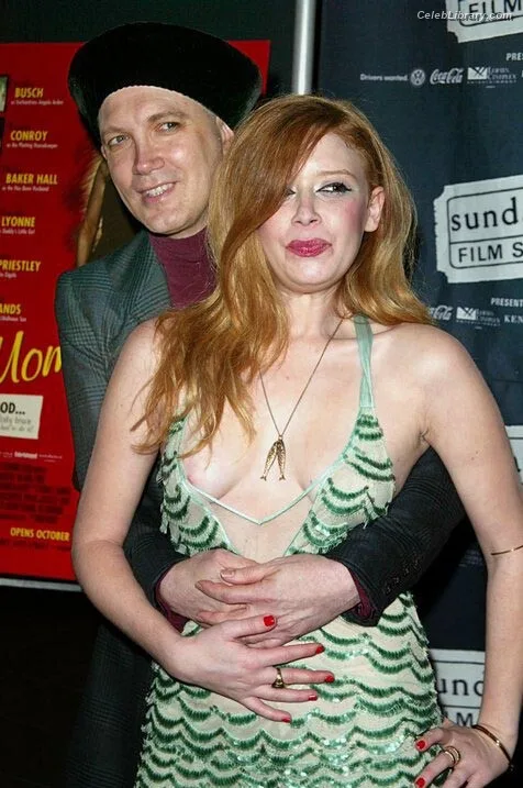 Natasha Lyonne photo 15 of 274