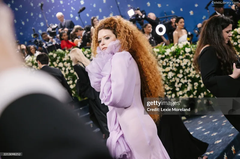 Natasha Lyonne photo 4 of 274