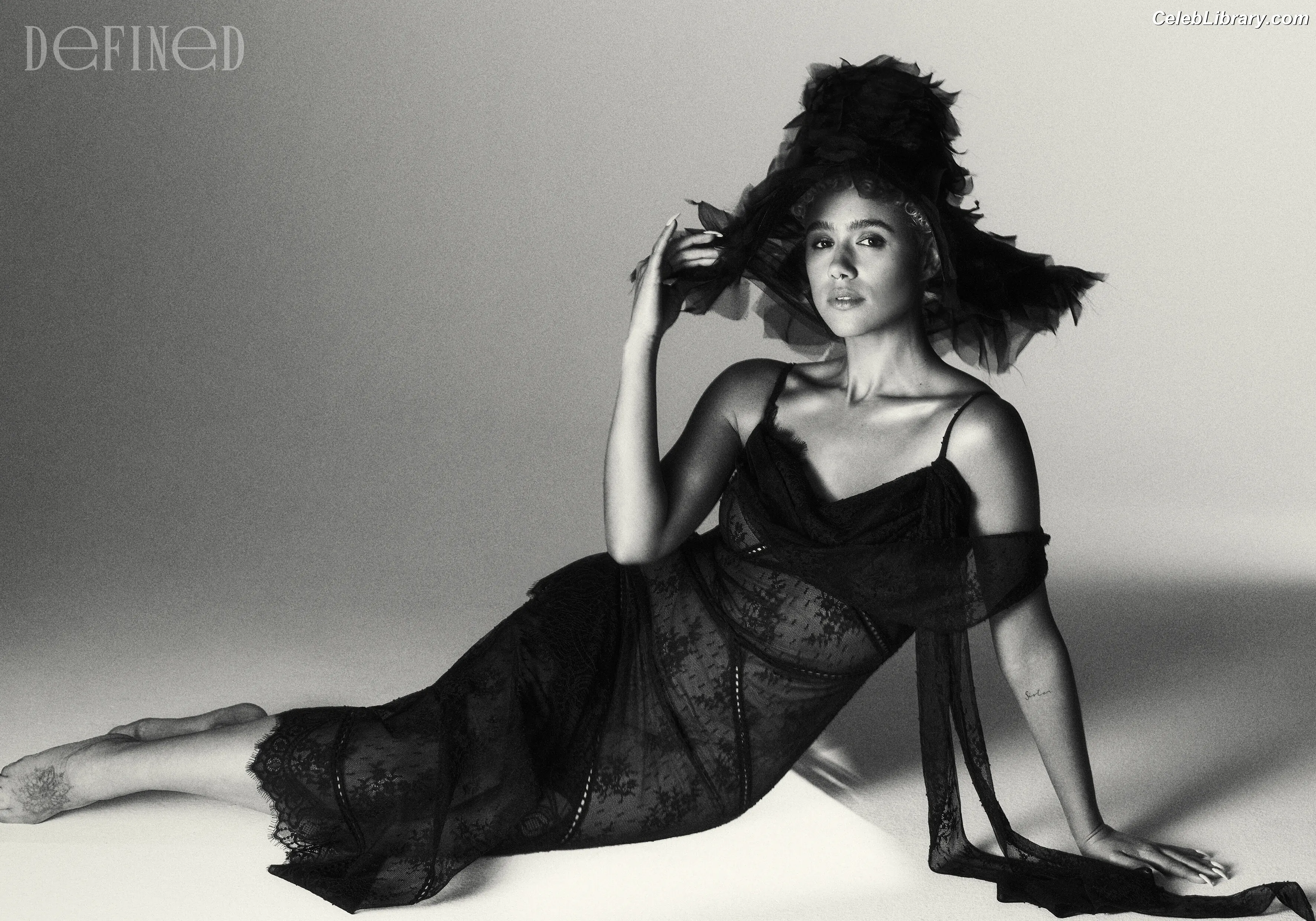 Nathalie Emmanuel photo 7 of 521