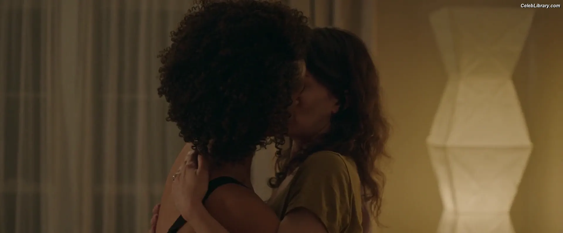 Nathalie Emmanuel photo 5 of 521
