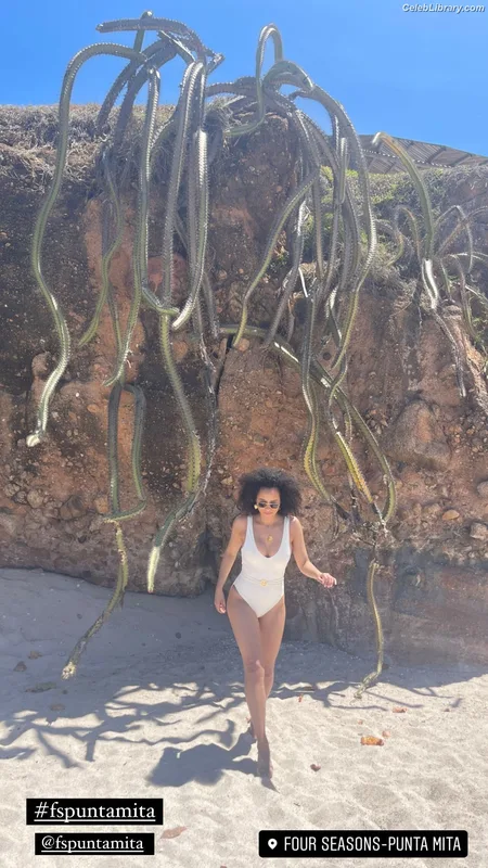 Nathalie Emmanuel photo 1 of 520