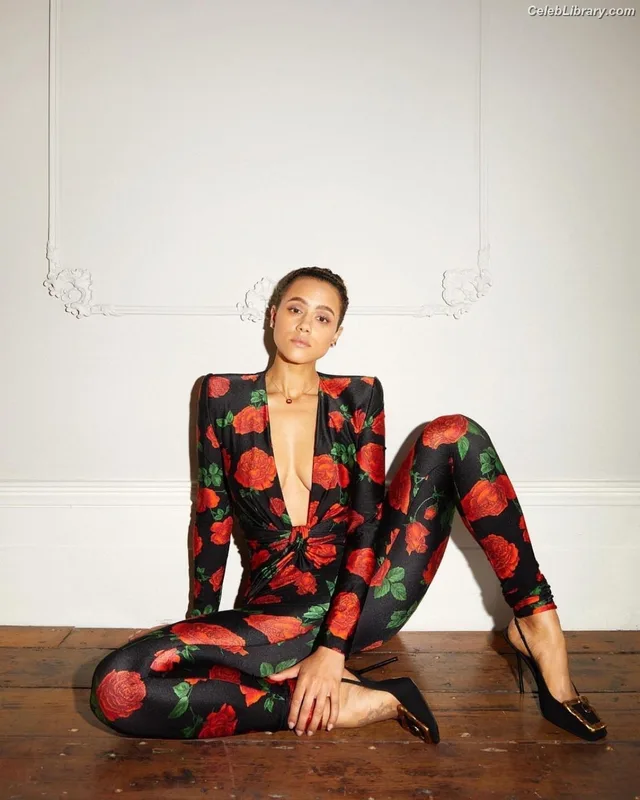 Nathalie Emmanuel photo 23 of 520