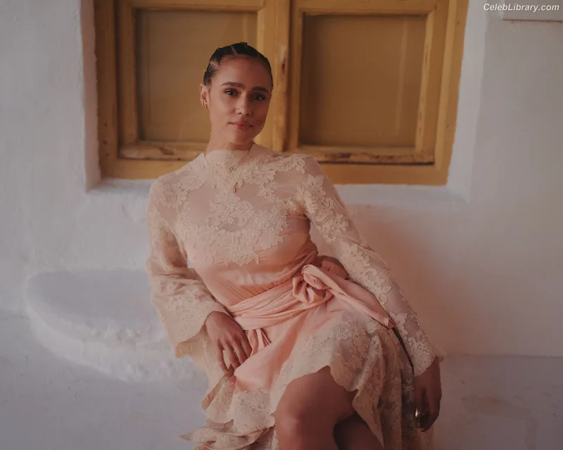 Nathalie Emmanuel photo 22 of 520
