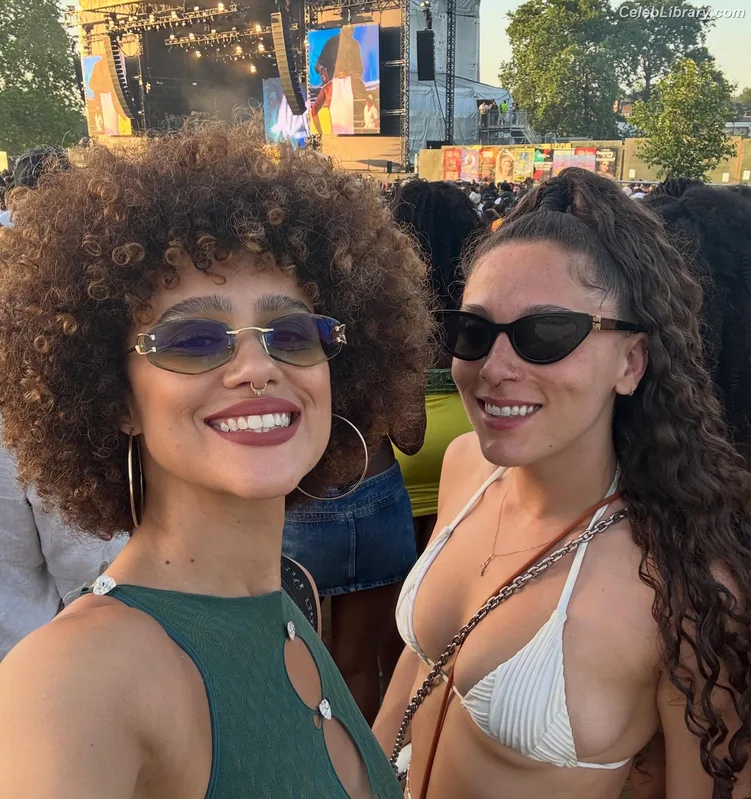 Nathalie Emmanuel photo 10 of 520