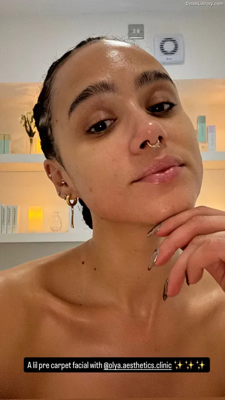 Nathalie Emmanuel photo 8 of 520