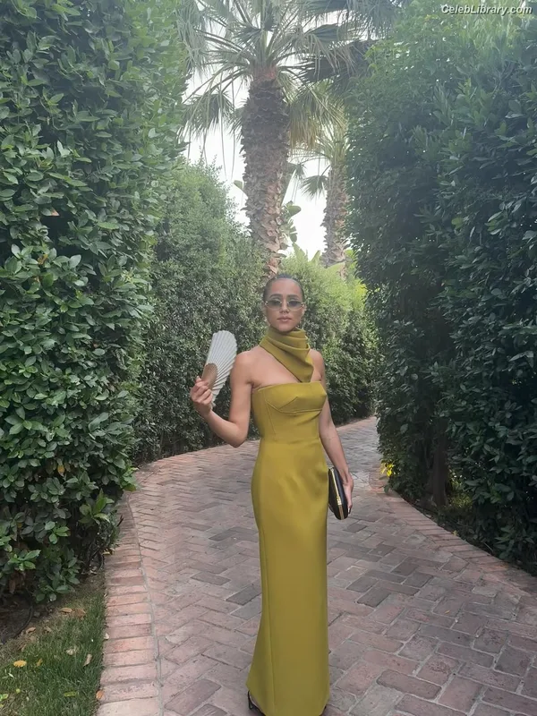 Nathalie Emmanuel photo 13 of 520