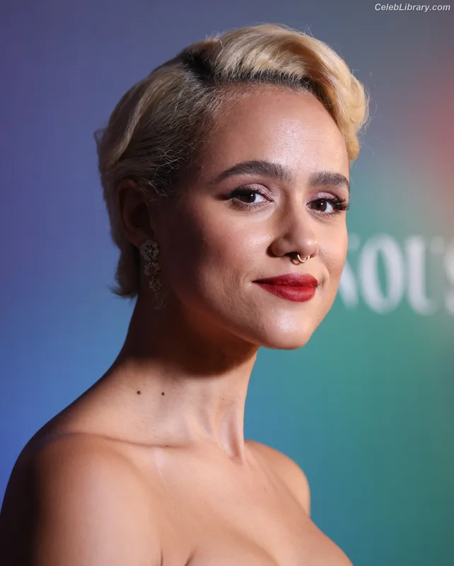 Nathalie Emmanuel photo 16 of 520