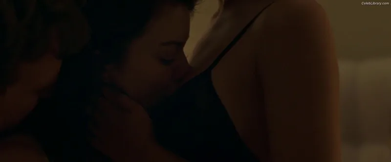 Nathalie Emmanuel photo 8 of 520