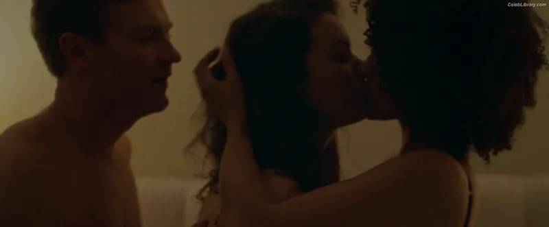 Nathalie Emmanuel photo 9 of 520