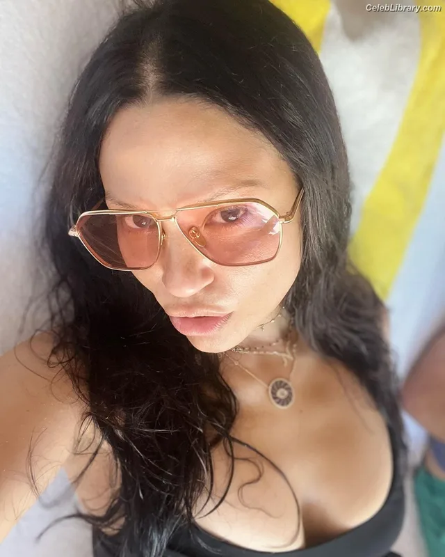 Navi Rawat photo 10 of 30