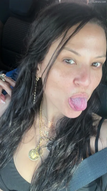 Navi Rawat photo 20 of 30