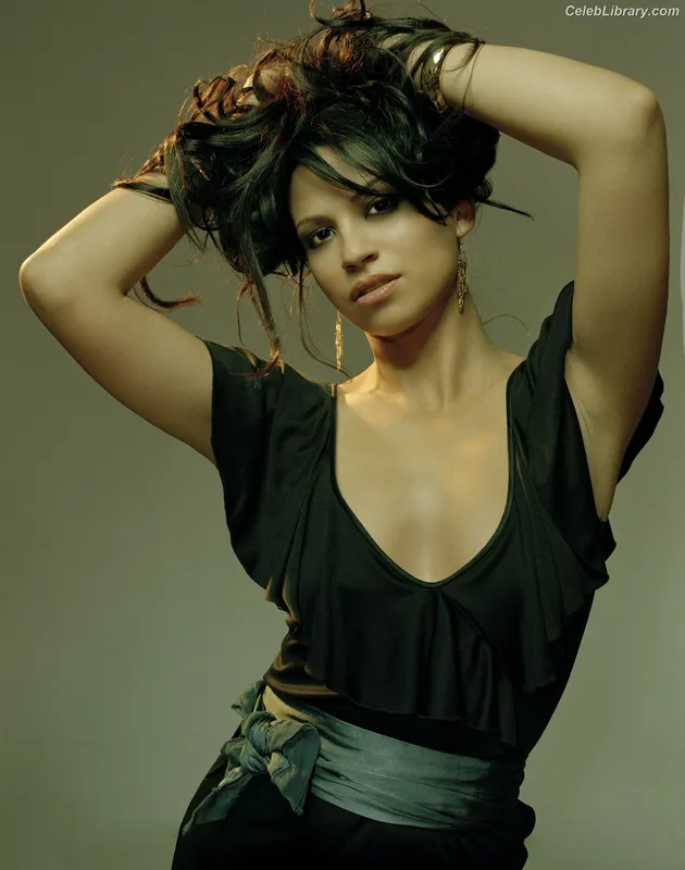 Navi Rawat photo 24 of 30