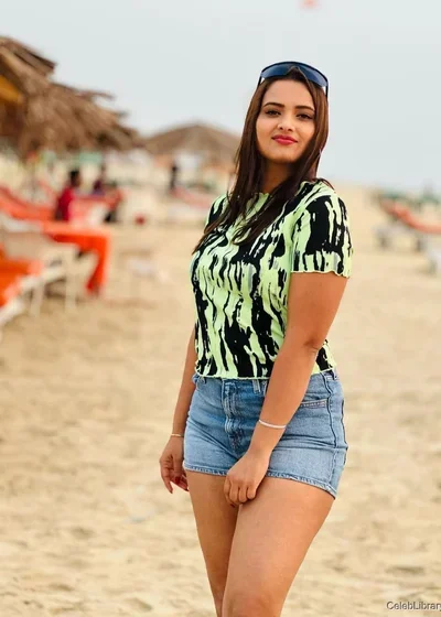 Neelam Giri