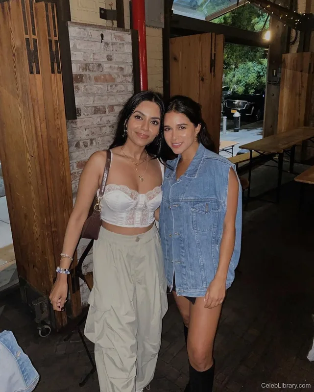 Neha Joy photo 23 of 96