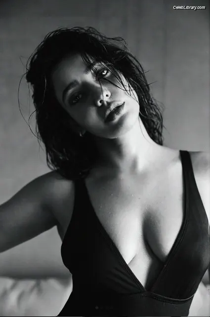 Neha Sharma photo 20 of 63