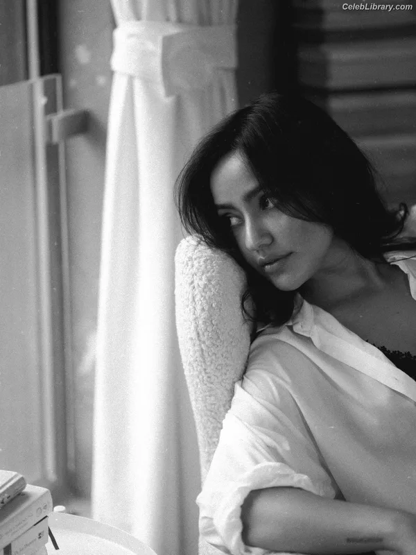 Neha Sharma photo 5 of 64
