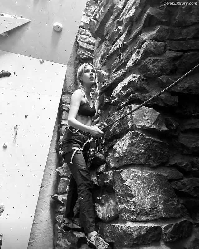 Nell Tiger Free photo 13 of 40