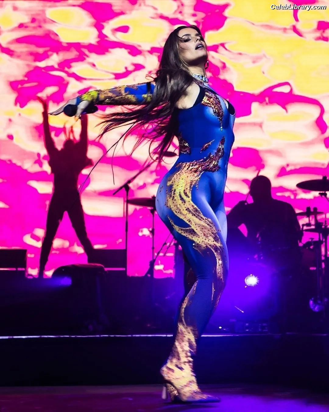 Nelly Furtado photo 3 of 157