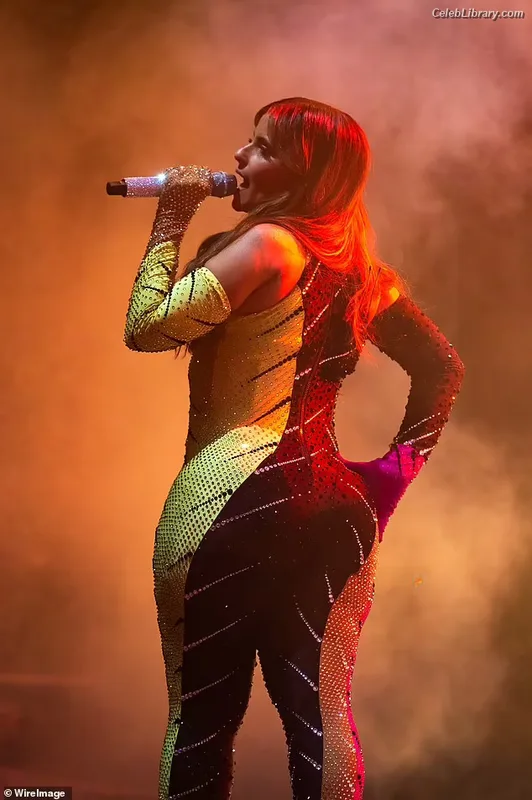 Nelly Furtado photo 13 of 158