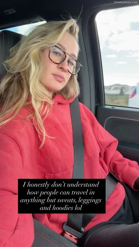 Nelly Korda photo 22 of 124